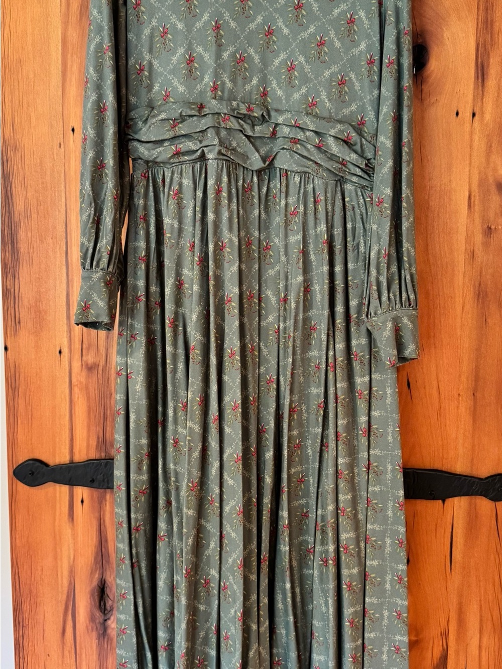 Super Cute Dresses Mistletoe Long-Sleeve Maxi Dress